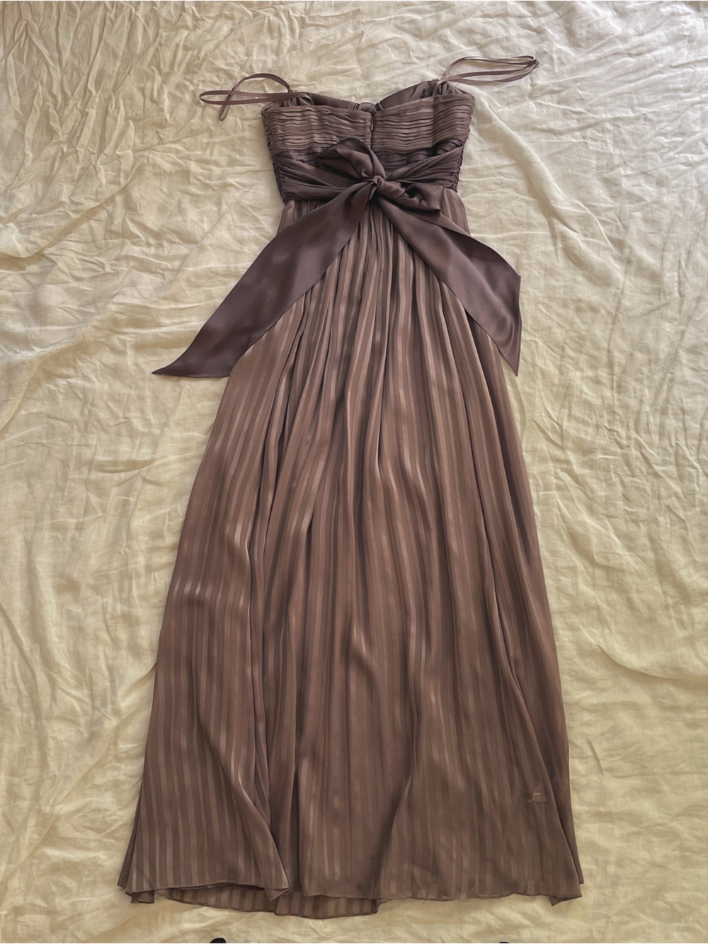 Pale Lavender Silk Dress - Picture 3 of 7